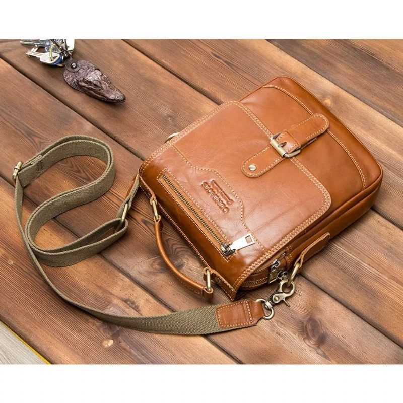 Axelväskor För Män Lyxig Crossbody Messenger-väska Crazy Horse Rugged Collection - Brun