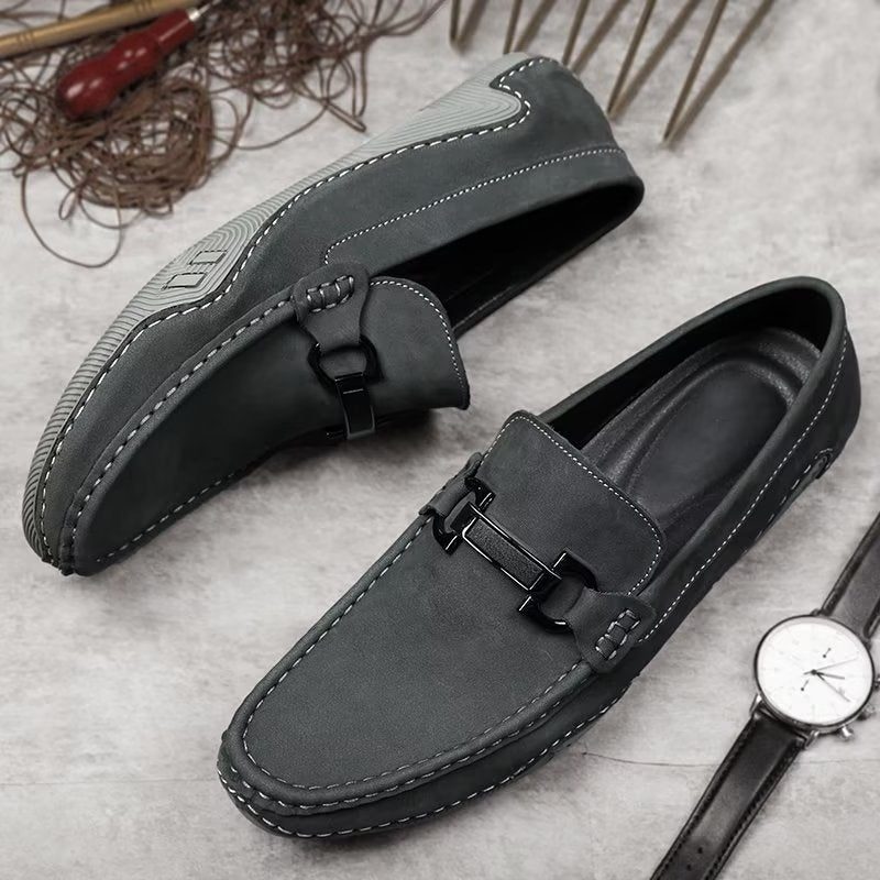 Fritidsskor För Män Eleganta Slip-on Loafers Med Metallmode - Grå