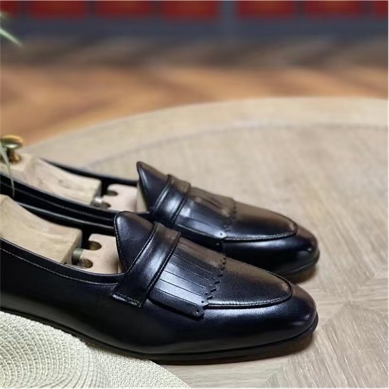 Fritidsskor För Män Lyxiga Tofs Läder Slip On Loafers - Svart