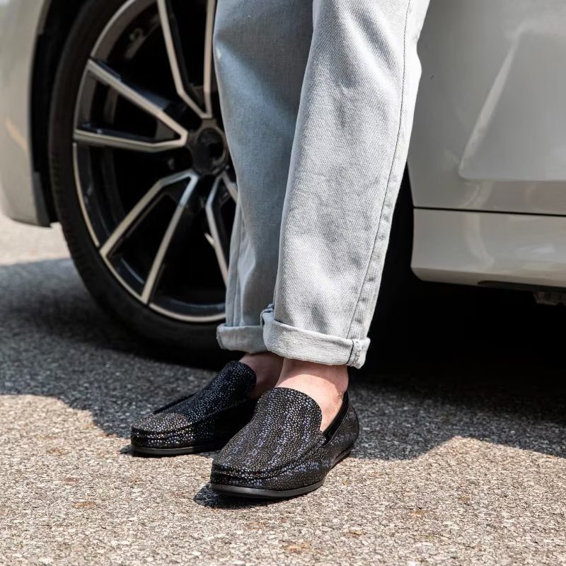 Loafers För Män Exotisk Metall Tå Slip On - Svart