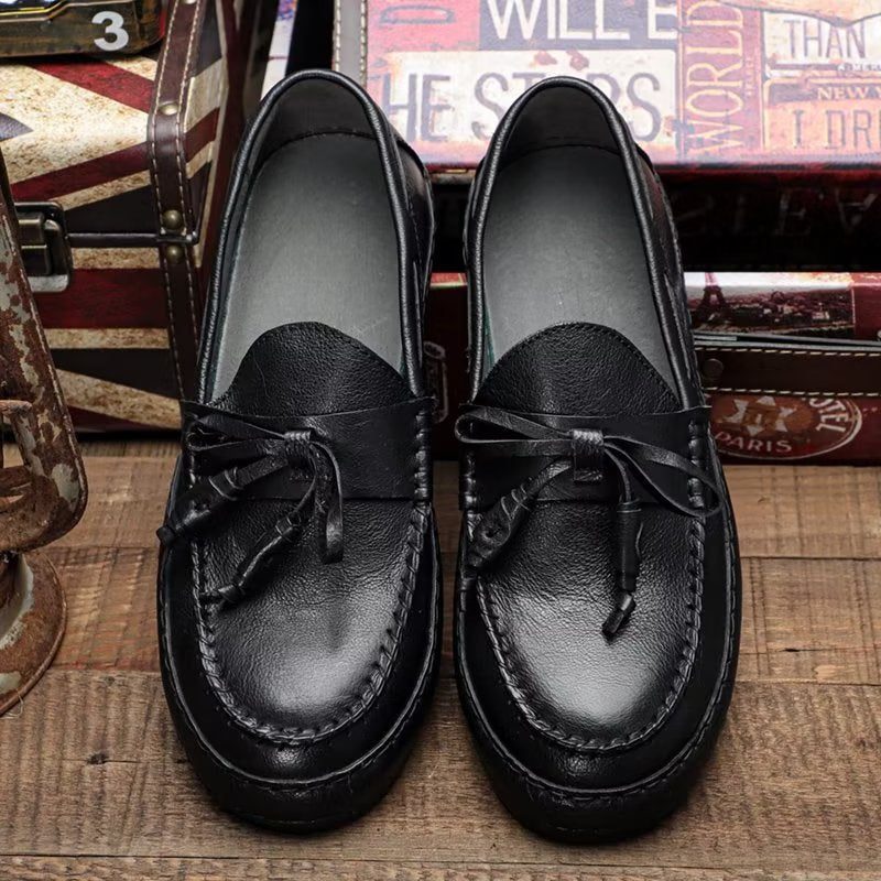 Loafers För Män Lyxiga Tofs Koläder Elegant Slip-ons - Svart